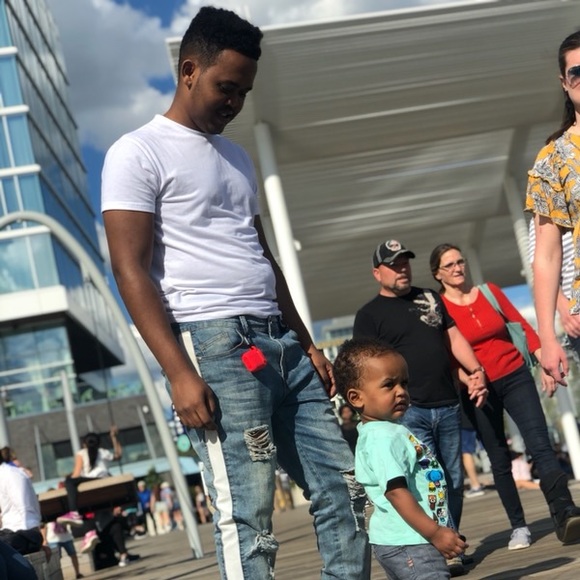 Meet your Posher, Abdel - Picture 1 of 1